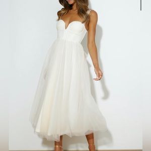 Hello Molly Cream Midi Dress NWT